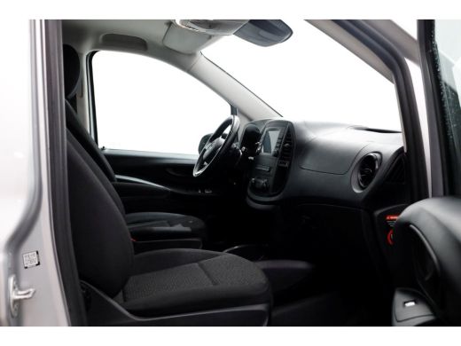 Mercedes-Benz Vito 114 CDI 136pk Compact 9G Automaat 2x Schuifdeur/LED/Camera/Navi/Inrichting 07-2022 ActivLease financial lease