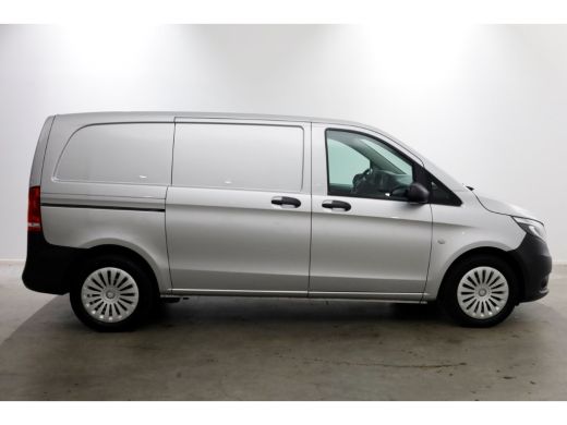 Mercedes-Benz Vito 114 CDI 136pk Compact 9G Automaat 2x Schuifdeur/LED/Camera/Navi/Inrichting 07-2022 ActivLease financial lease