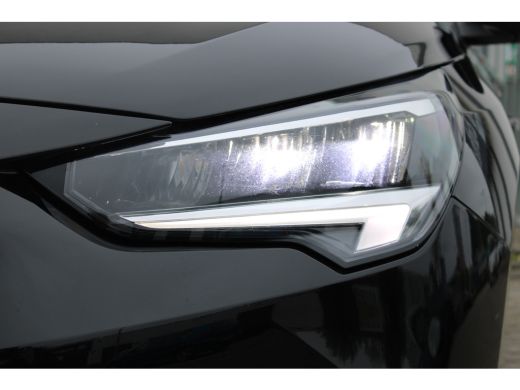 Opel Corsa 1.2 100pk 5drs Elegance / ECC / Carplay / Park Pilot / LED /LMV 16" ActivLease financial lease