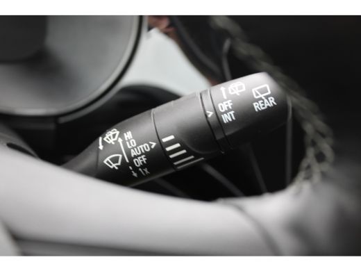 Opel Corsa 1.2 100pk 5drs Elegance / ECC / Carplay / Park Pilot / LED /LMV 16" ActivLease financial lease