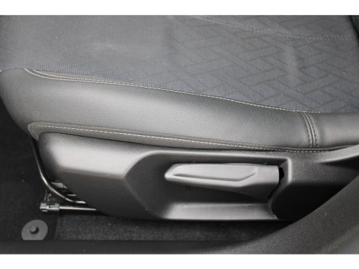 Opel Corsa 1.2 100pk 5drs Elegance / ECC / Carplay / Park Pilot / LED /LMV 16" ActivLease financial lease