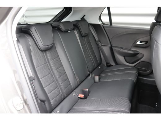 Opel Corsa-e EV 136PK ELEGANCE LAUNCH EDITION AUTOMAAT / NAVI / LEDER / CLIMA / PDC / 17" LMV / CAMERA / FULL-... ActivLease financial lease