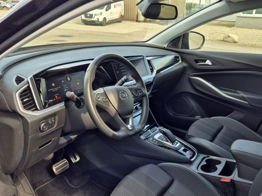 Opel Grandland 1.2 130PK Turbo Level | Achteruitrijcamera | Winterpakket | 18 Inch LMV | Cruise control | Leder ... ActivLease financial lease