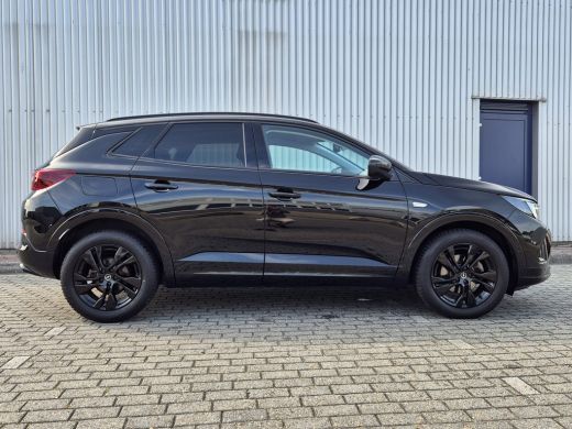 Opel Grandland 1.2 130PK Turbo Level | Achteruitrijcamera | Winterpakket | 18 Inch LMV | Cruise control | Leder ... ActivLease financial lease