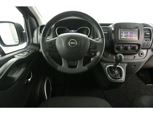 Opel Vivaro 1.6 CDTI L2H1 | DC | 6-Zits | Airco | Cruise | Camera | Navi | Parkeersens. | Trekh. | Imperiaal ActivLease financial lease