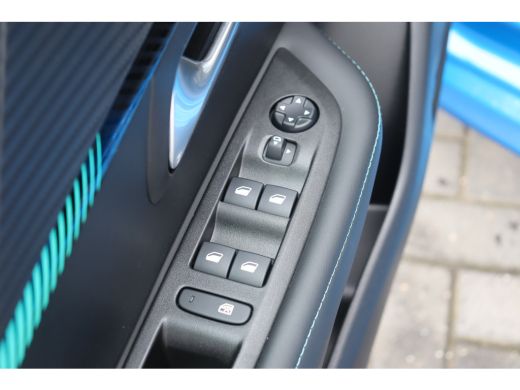 Peugeot 208 1.2 PURETECH 100PK ALLURE PACK / NAVI / LEDER / CLIMA / FULL-LED / 16" LMV / KEYLESS / ADAPT. CRU... ActivLease financial lease