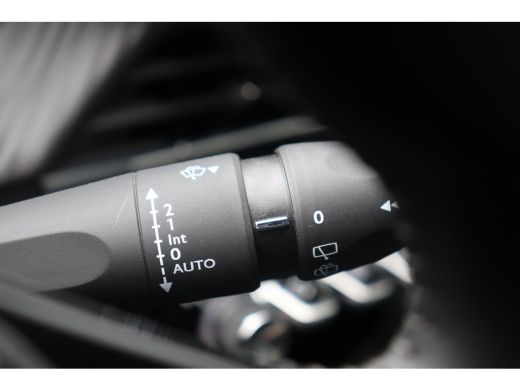 Peugeot 208 1.2 PURETECH 100PK ALLURE PACK / NAVI / LEDER / CLIMA / FULL-LED / 16" LMV / KEYLESS / ADAPT. CRU... ActivLease financial lease