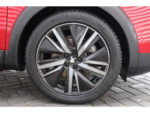 Peugeot 3008 1.6 HYBRID 225PK GT PACK AUTOMAAT / NAVI / LEDER / CLIMA / PDC / 19" LMV / CAMERA / BLACK PACK / ... ActivLease financial lease