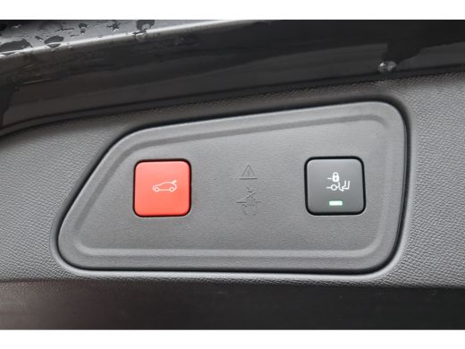 Peugeot 3008 1.6 HYBRID 225PK GT PACK AUTOMAAT / NAVI / LEDER / CLIMA / PDC / 19" LMV / CAMERA / BLACK PACK / ... ActivLease financial lease