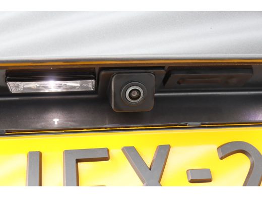 Peugeot 5008 1.2 PURETECH 130PK GT PACK AUTOMAAT / NAVI / CLIMA / PDC / 19" LMV / CAMERA / KEYLESS / FULL-LED ... ActivLease financial lease