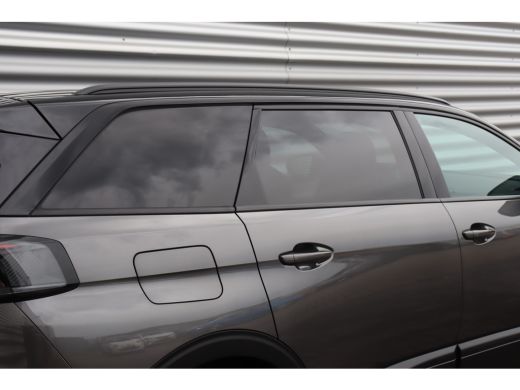 Peugeot 5008 1.2 PURETECH 130PK GT PACK AUTOMAAT / NAVI / CLIMA / PDC / 19" LMV / CAMERA / KEYLESS / FULL-LED ... ActivLease financial lease