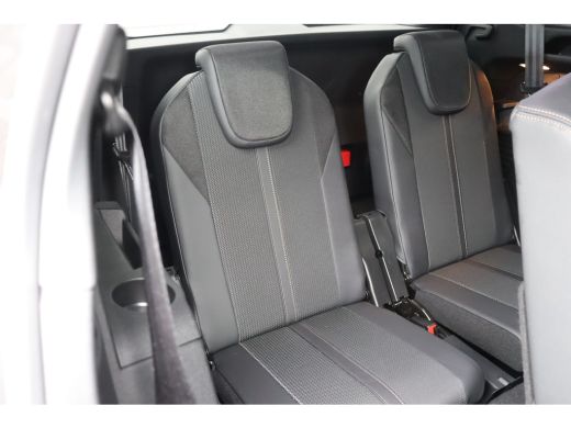 Peugeot 5008 1.2 PURETECH 130PK GT PACK AUTOMAAT / NAVI / CLIMA / PDC / 19" LMV / CAMERA / KEYLESS / FULL-LED ... ActivLease financial lease