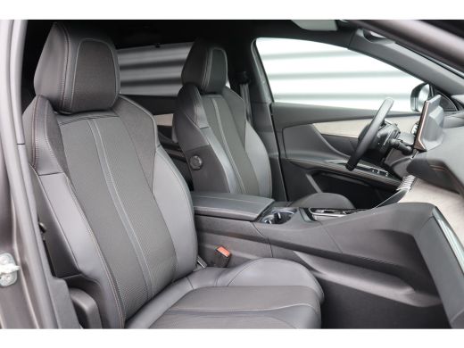 Peugeot 5008 1.2 PURETECH 130PK GT PACK AUTOMAAT / NAVI / CLIMA / PDC / 19" LMV / CAMERA / KEYLESS / FULL-LED ... ActivLease financial lease