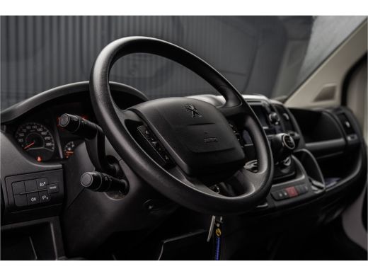 Peugeot Boxer 2.0 BlueHDI L3H3 | 160PK | Camera | Navigatie | Cruise | Airco | 3T Trekgewicht | Euro 6 ActivLease financial lease
