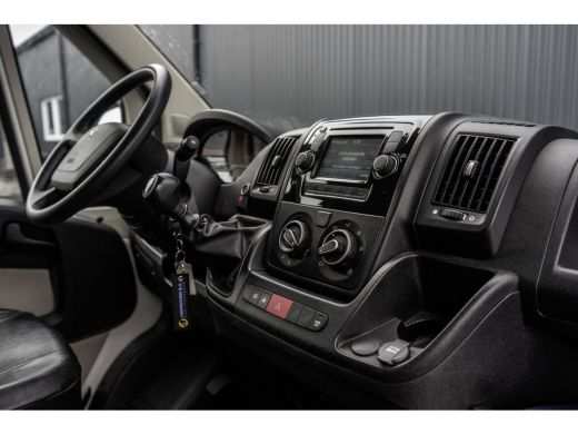 Peugeot Boxer 2.0 BlueHDI L3H3 | 160PK | Camera | Navigatie | Cruise | Airco | 3T Trekgewicht | Euro 6 ActivLease financial lease