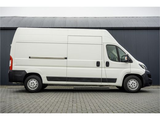 Peugeot Boxer 2.0 BlueHDI L3H3 | 160PK | Camera | Navigatie | Cruise | Airco | 3T Trekgewicht | Euro 6 ActivLease financial lease