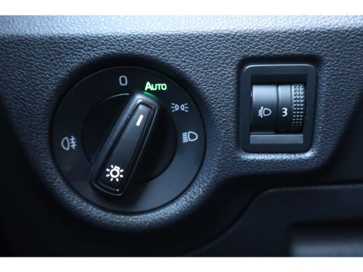 Skoda Kamiq 110PK 1.0 TSI Ambition | Airco | Apple Carplay/Android Auto|telefoonintegratie premium | Cruise c... ActivLease financial lease