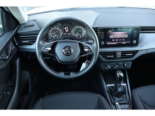 Skoda Kamiq 110PK 1.0 TSI Ambition | Airco | Apple Carplay/Android Auto|telefoonintegratie premium | Cruise c... ActivLease financial lease
