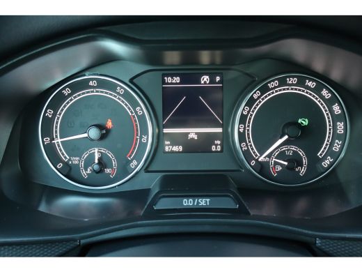 Skoda Kamiq 110PK 1.0 TSI Ambition | Airco | Apple Carplay/Android Auto|telefoonintegratie premium | Cruise c... ActivLease financial lease