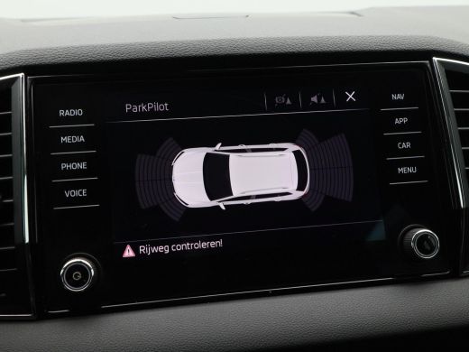 Skoda Karoq 1.6 TDi 115 Pk Clever Edition | LED | Parkeersensoren | Cruise Control | Carplay | Navigatiesyste... ActivLease financial lease