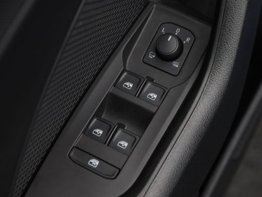 Skoda Octavia Combi 1.4 TSi 204 Pk Automaat iV PHEV Business Edition | Cruise Control | Carplay | Navigatiesyst... ActivLease financial lease