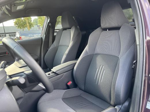 Toyota C-HR 1.8 Hybrid 140 Dynamic | All-in prijs | Automaat | Apple/Android auto ActivLease financial lease