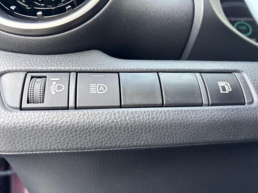 Toyota C-HR 1.8 Hybrid 140 Dynamic | All-in prijs | Automaat | Apple/Android auto ActivLease financial lease