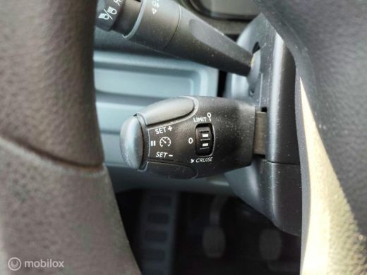 Toyota ProAce 1.5 D-4D Cool Comfort ActivLease financial lease