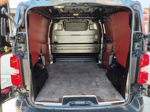 Toyota ProAce 1.5 D-4D Cool Comfort ActivLease financial lease