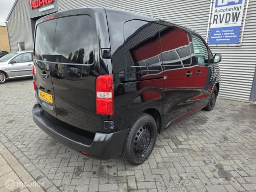 Toyota ProAce 1.5 D-4D Cool Comfort ActivLease financial lease