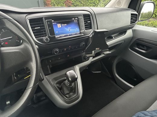 Toyota ProAce 2.0 D-4D 145 PK / L2H1 / 1e EIGENAAR / 43.241 KM !! / AIRCO / CRUISE / 3-ZITS / BLUETOOTH ActivLease financial lease