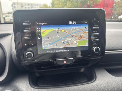 Toyota Yaris 1.5 Hybrid Dynamic | 06-10141018 Voor meer informatie ActivLease financial lease