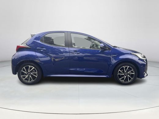 Toyota Yaris 1.5 Hybrid Dynamic | 06-10141018 Voor meer informatie ActivLease financial lease