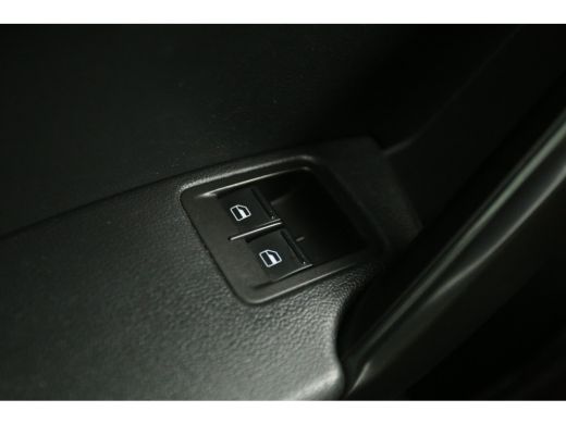 Volkswagen Caddy 2.0 TDI L2H1 | Airco | Cruise | Parkeersens. | Sidebars | Elektrpakket ActivLease financial lease