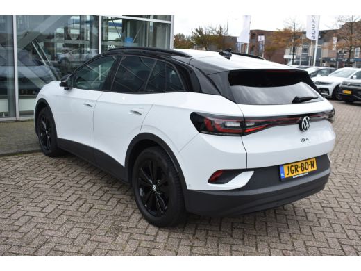 Volkswagen ID.4 Pro Limited Edition 77 kWh | TREKHAAK | BLACK STYLE | CAMERA | NAVIGATIE | STUUR + STOELVERW. ActivLease financial lease