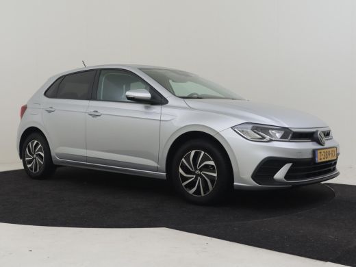 Volkswagen Polo 1.0 TSI Edition 96pk | Camera achter | Adaptief cruise control | Navigatie via app connect | Park... ActivLease financial lease