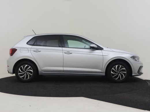 Volkswagen Polo 1.0 TSI Edition 96pk | Camera achter | Adaptief cruise control | Navigatie via app connect | Park... ActivLease financial lease