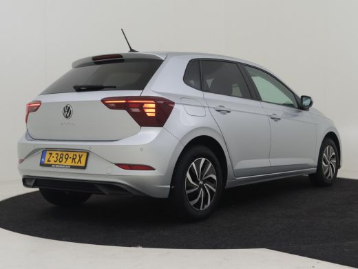 Volkswagen Polo 1.0 TSI Edition 96pk | Camera achter | Adaptief cruise control | Navigatie via app connect | Park... ActivLease financial lease