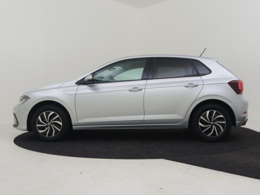 Volkswagen Polo 1.0 TSI Edition 96pk | Camera achter | Adaptief cruise control | Navigatie via app connect | Park... ActivLease financial lease
