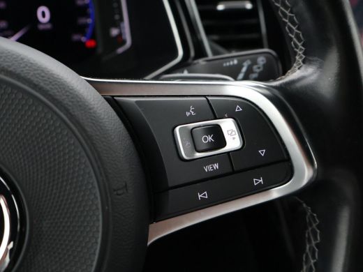 Volkswagen T-Roc 1.5 TSI 150 PK DSG SPORT *BTW* + VIRTUAL COCKPIT | BEATS | 18 INCH | APAPTIVE CRUISE | LED | STOE... ActivLease financial lease
