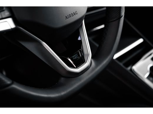 Volkswagen Tayron R-Line Edition | 'App-Connect' draadloze smartphone integratie | Automatische afstandsregeling (A... ActivLease financial lease