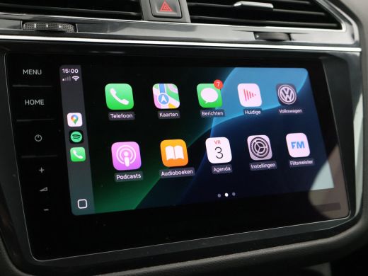 Volkswagen Tiguan Allspace 1.5 TSI R-LINE + PANORAMA | FIETSENDRAGER | TREKHAAK | MASSAGE | VIRTUAL COCKPIT | DAKDRAGERS ActivLease financial lease