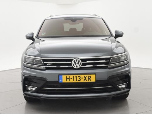 Volkswagen Tiguan Allspace 1.5 TSI R-LINE + PANORAMA | FIETSENDRAGER | TREKHAAK | MASSAGE | VIRTUAL COCKPIT | DAKDRAGERS ActivLease financial lease