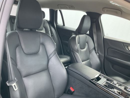 Volvo  V60 2.0 T6 PHEV AWD Inscription Trekhaak 360Cam Leer Stoel/Stuurverw Led NL-Auto! ActivLease financial lease