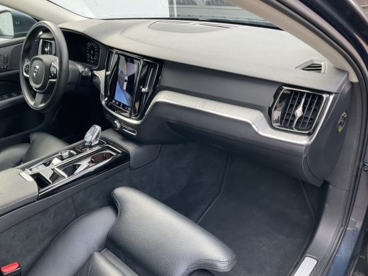 Volvo  V60 2.0 T6 PHEV AWD Inscription Trekhaak 360Cam Leer Stoel/Stuurverw Led NL-Auto! ActivLease financial lease