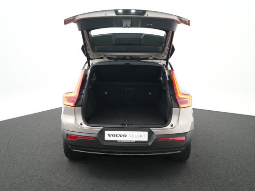 Volvo  XC40 Single Extended Range Plus 82 kWh | Voorstoelen verwarmd | Warmtepomp ActivLease financial lease