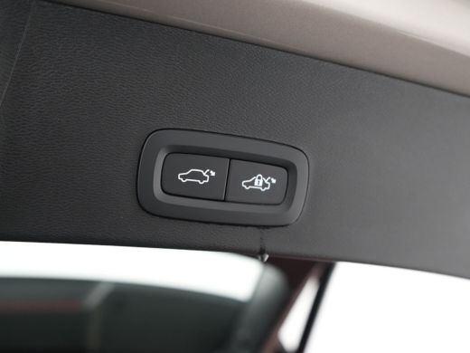 Volvo  XC40 Single Extended Range Plus 82 kWh | Voorstoelen verwarmd | Warmtepomp ActivLease financial lease