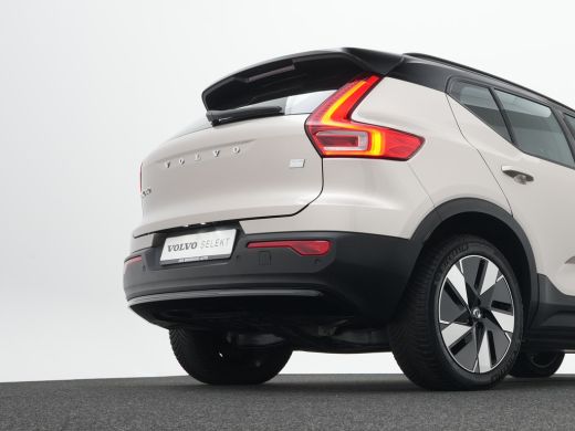 Volvo  XC40 Single Extended Range Plus 82 kWh | Voorstoelen verwarmd | Warmtepomp ActivLease financial lease