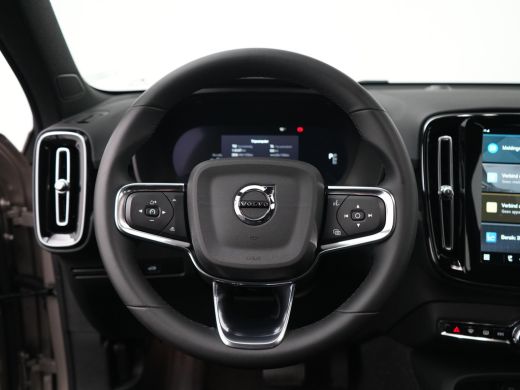 Volvo  XC40 Single Extended Range Plus 82 kWh | Voorstoelen verwarmd | Warmtepomp ActivLease financial lease