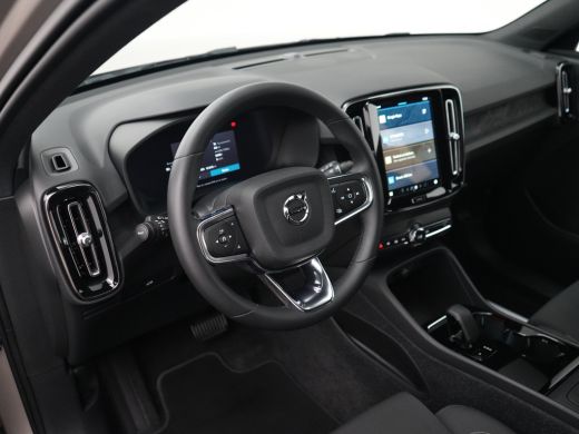 Volvo  XC40 Single Extended Range Plus 82 kWh | Voorstoelen verwarmd | Warmtepomp ActivLease financial lease